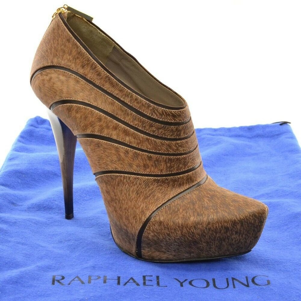 Raphael Young Paris Brown Stiletto Zip Bootie 40.5
